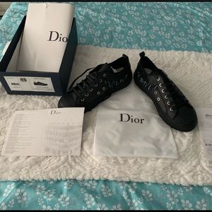 Dior’s B 23 Canvas sneakers